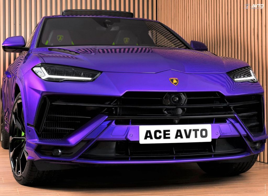 Lamborghini Urus 2024