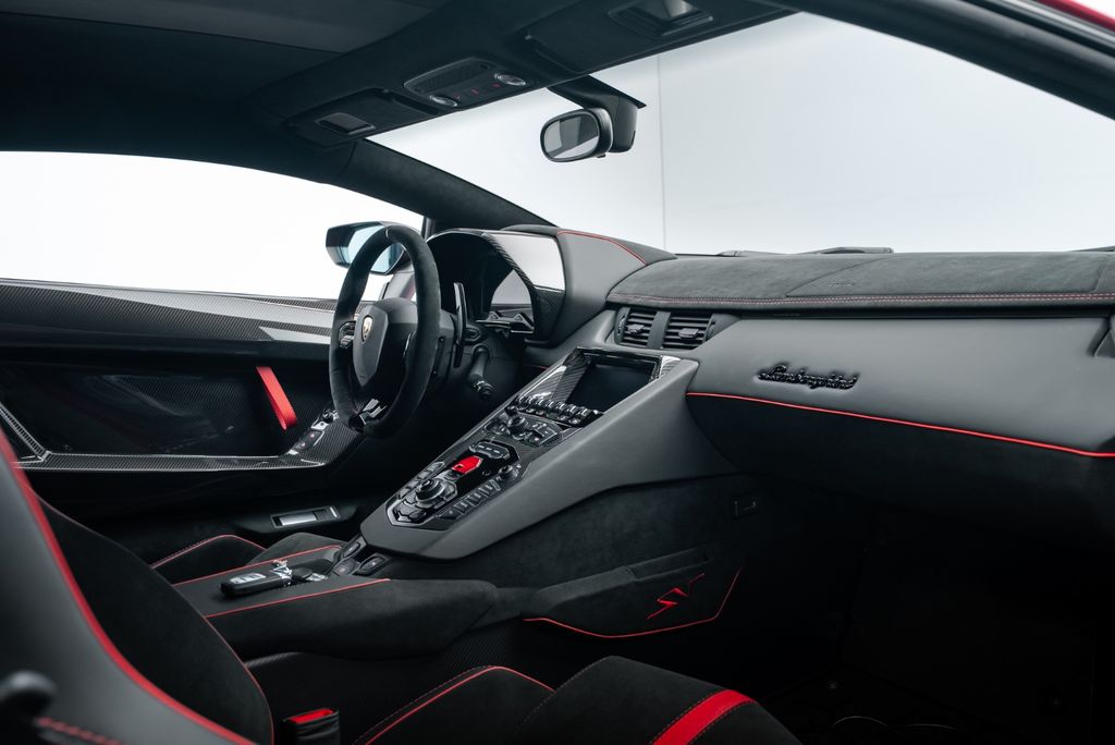 Lamborghini Aventador 2017