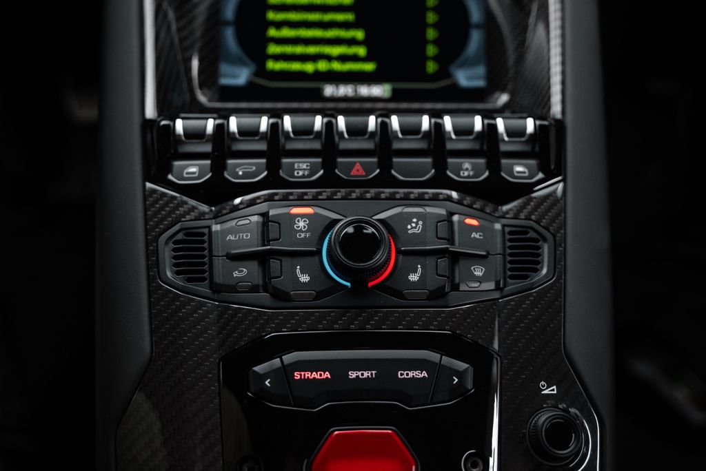 Lamborghini Aventador 2017