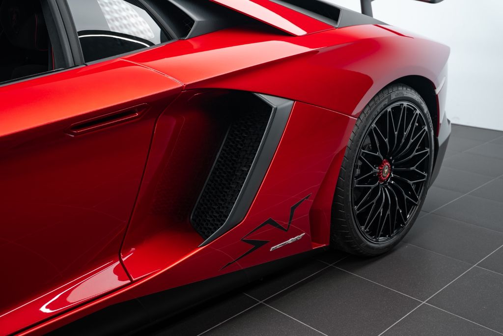 Lamborghini Aventador 2017