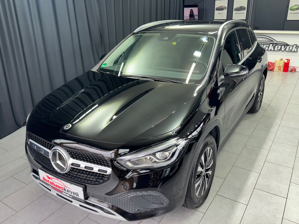 Mercedes-Benz GLA 220 2020