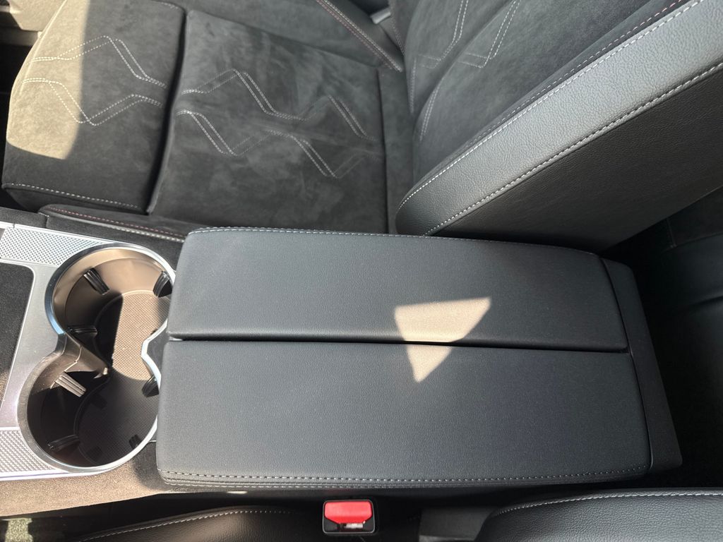 DS Automobiles DS7 (Crossback) 2025