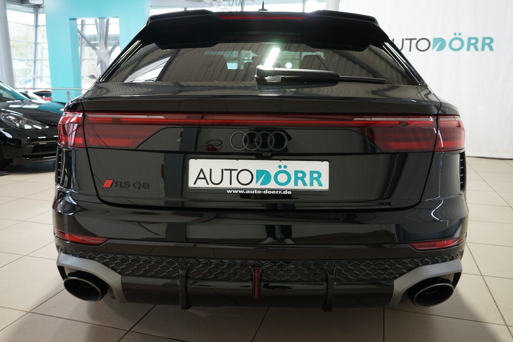 Audi RSQ8 2025