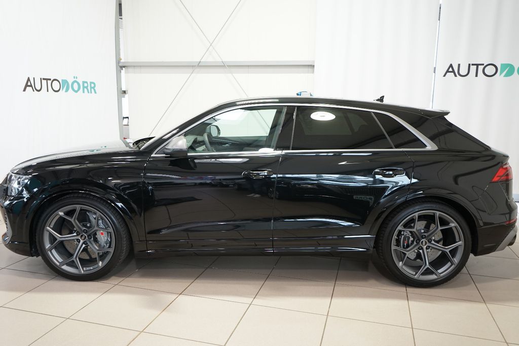 Audi RSQ8 2025