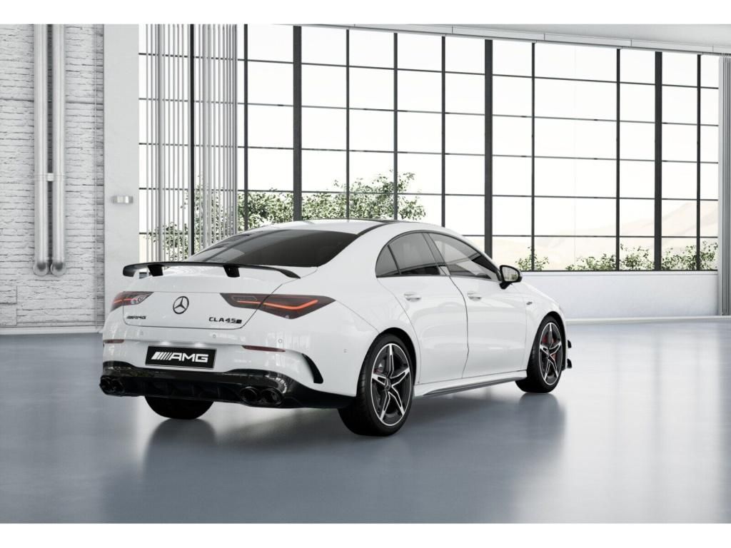 Mercedes-Benz CLA 45 AMG 2024