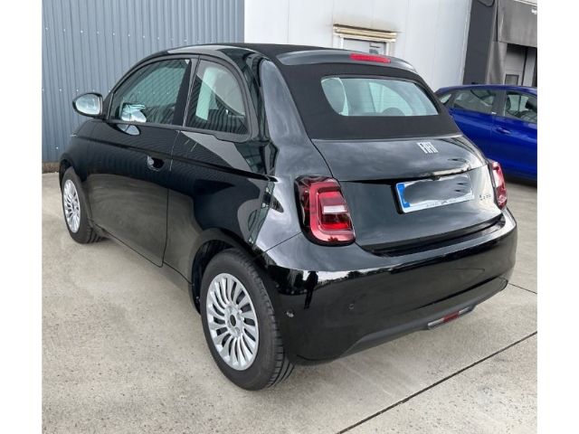 Fiat 500e 2023