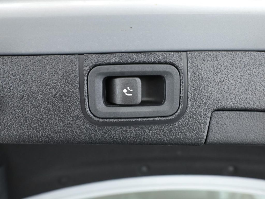 Mercedes-Benz A 180 2023