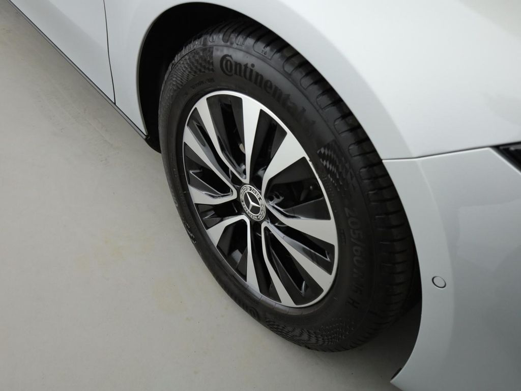 Mercedes-Benz A 180 2023