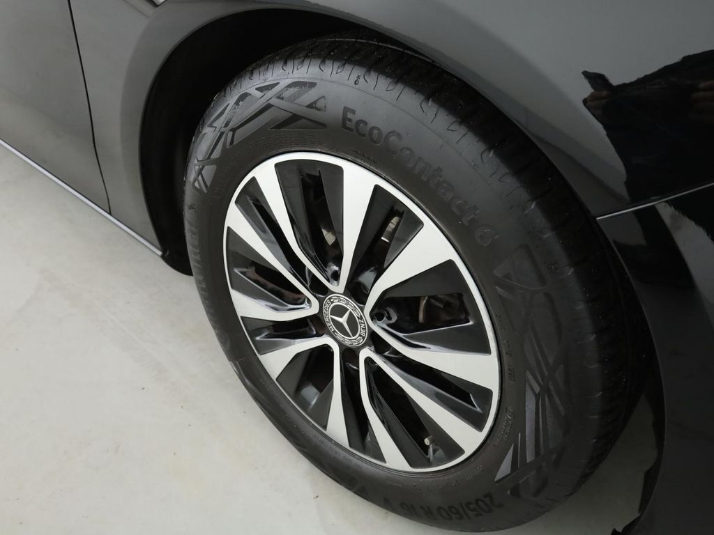 Mercedes-Benz B 180 2022