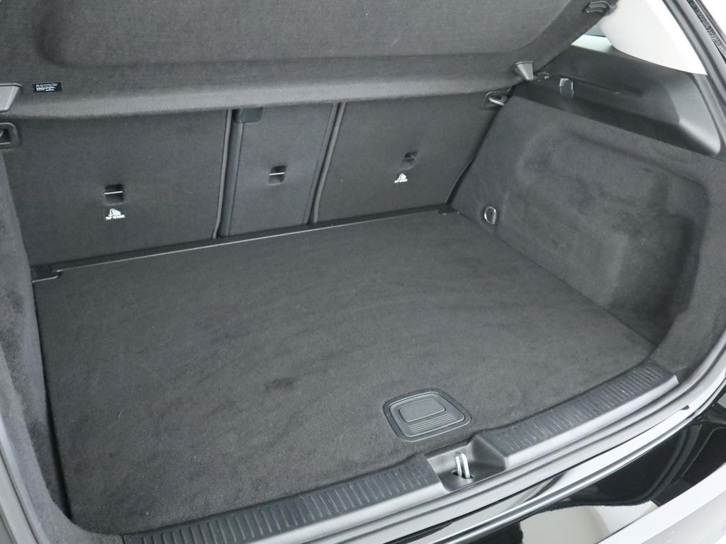 Mercedes-Benz B 180 2022