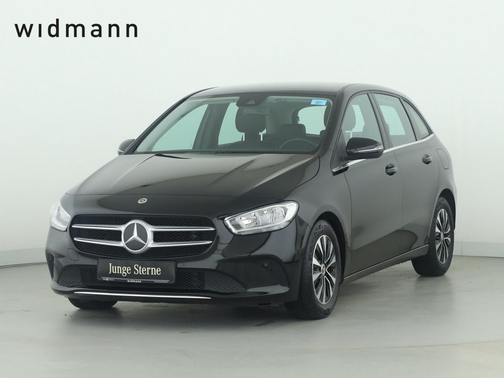 Mercedes-Benz B 180 2022