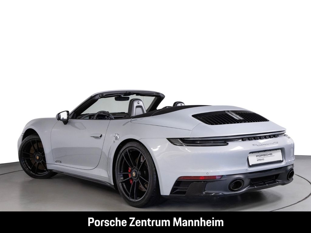 Porsche 992 2024