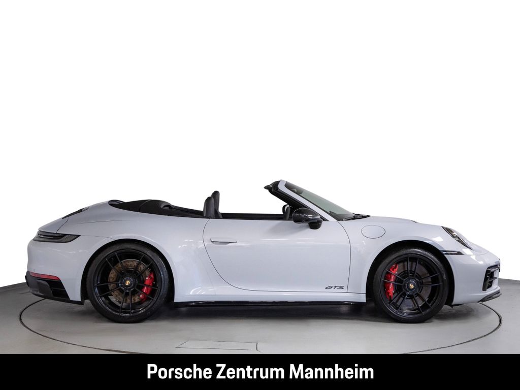 Porsche 992 2024
