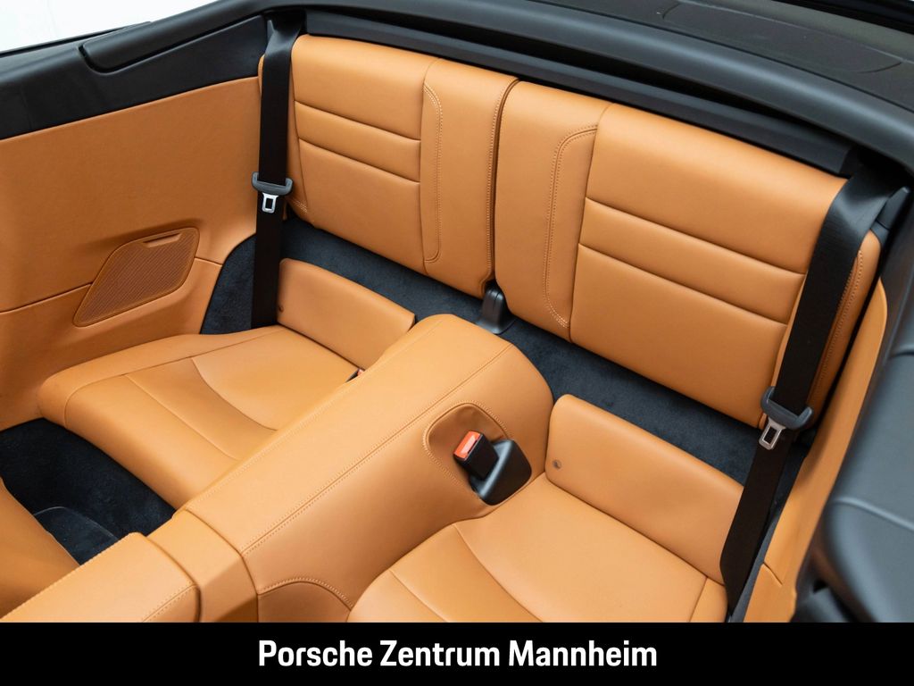 Porsche 992 2024