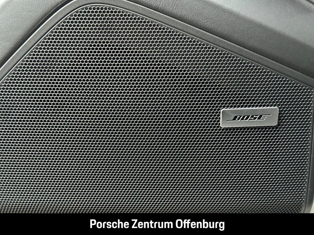 Porsche Cayenne 2025