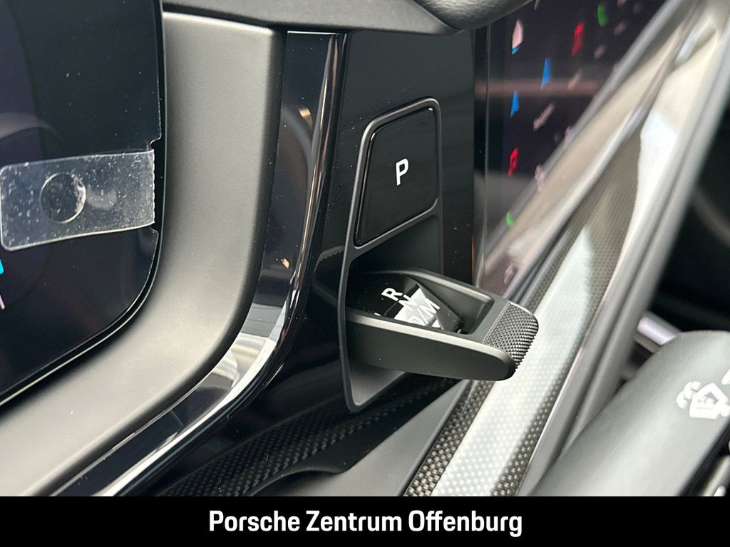 Porsche Cayenne 2025