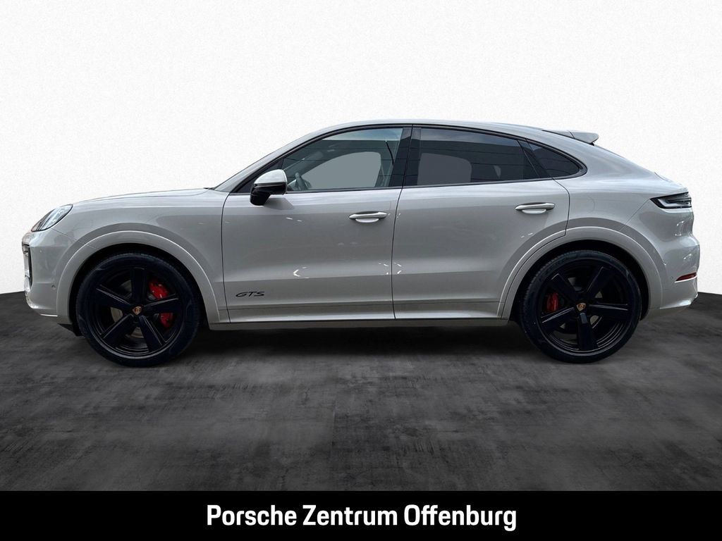 Porsche Cayenne 2025