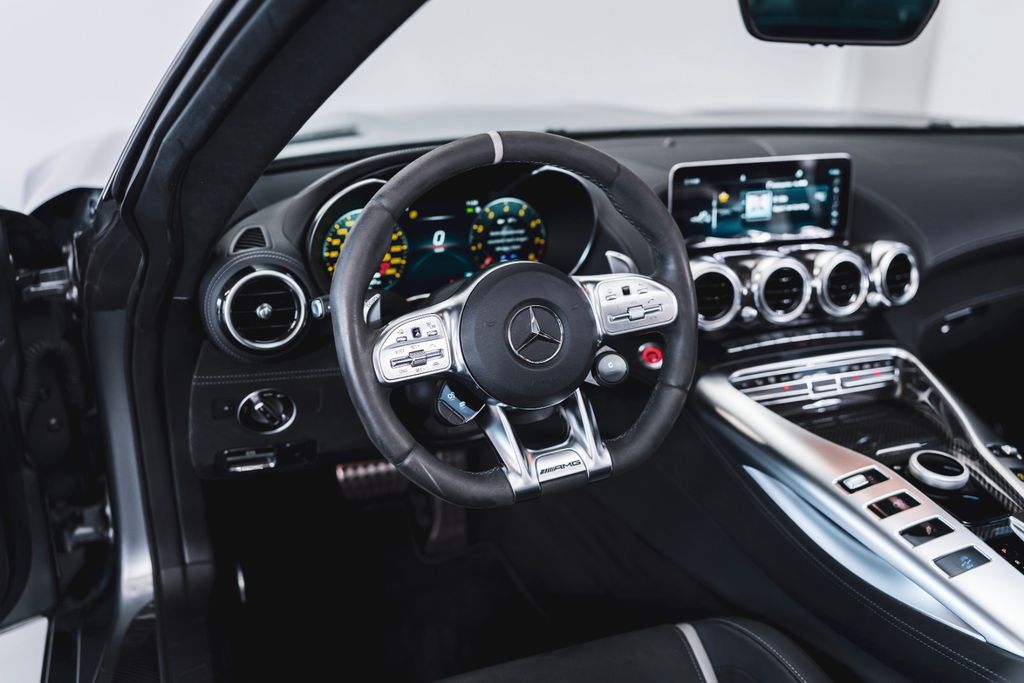 Mercedes-Benz AMG GT 2022