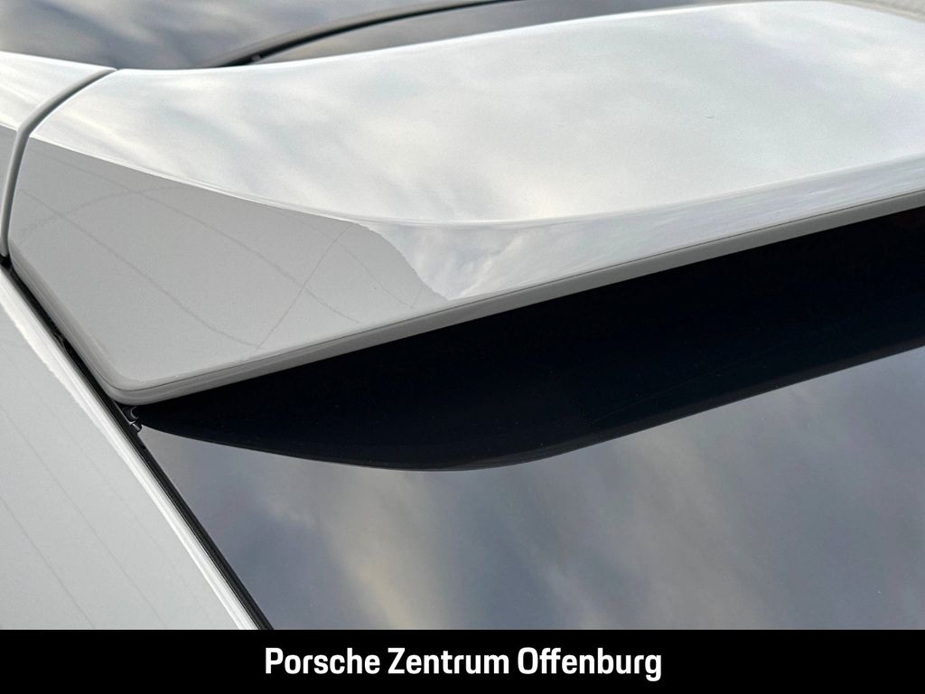 Porsche Cayenne 2025