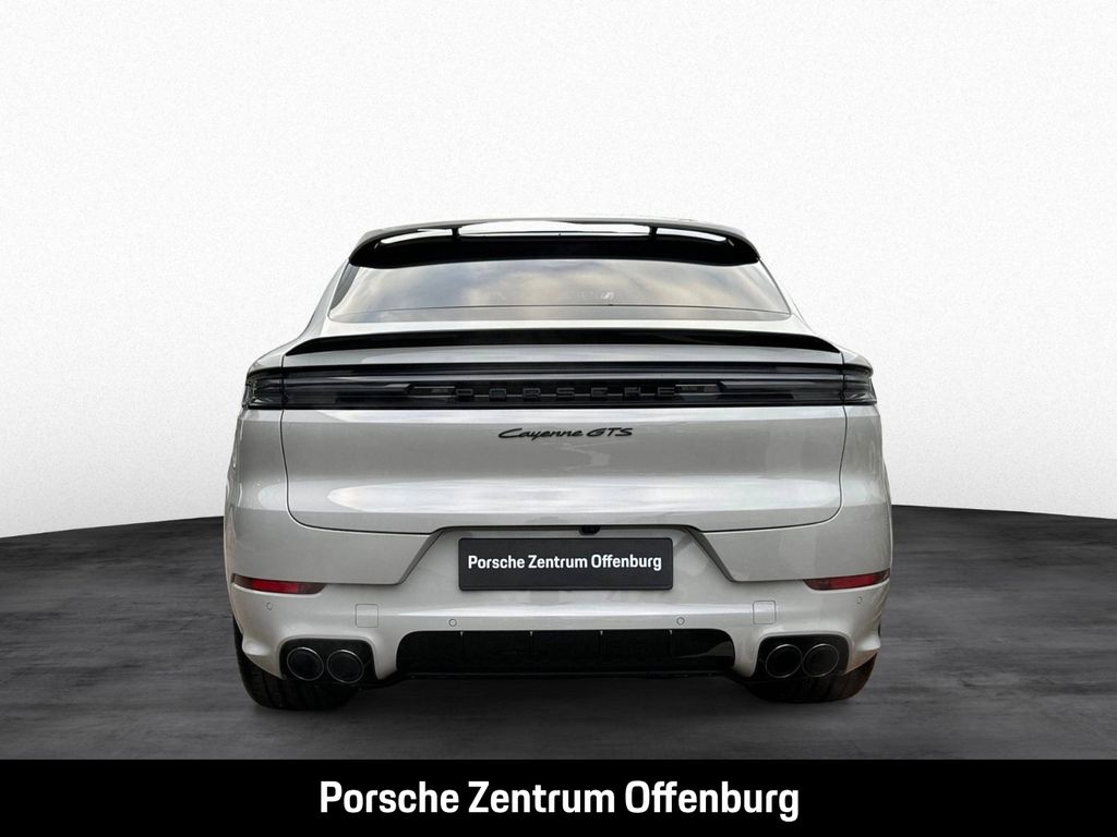Porsche Cayenne 2025