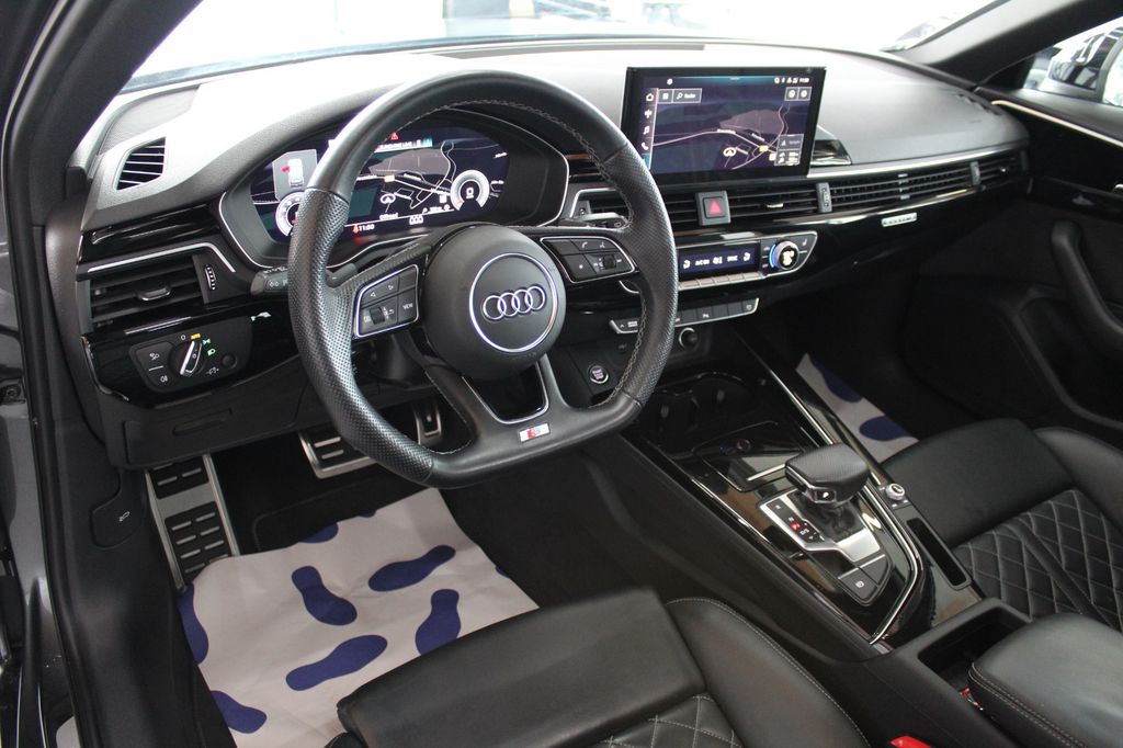 Audi A4 2022