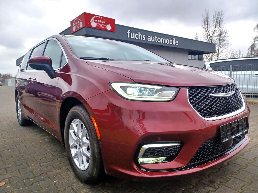Chrysler Pacifica 2024