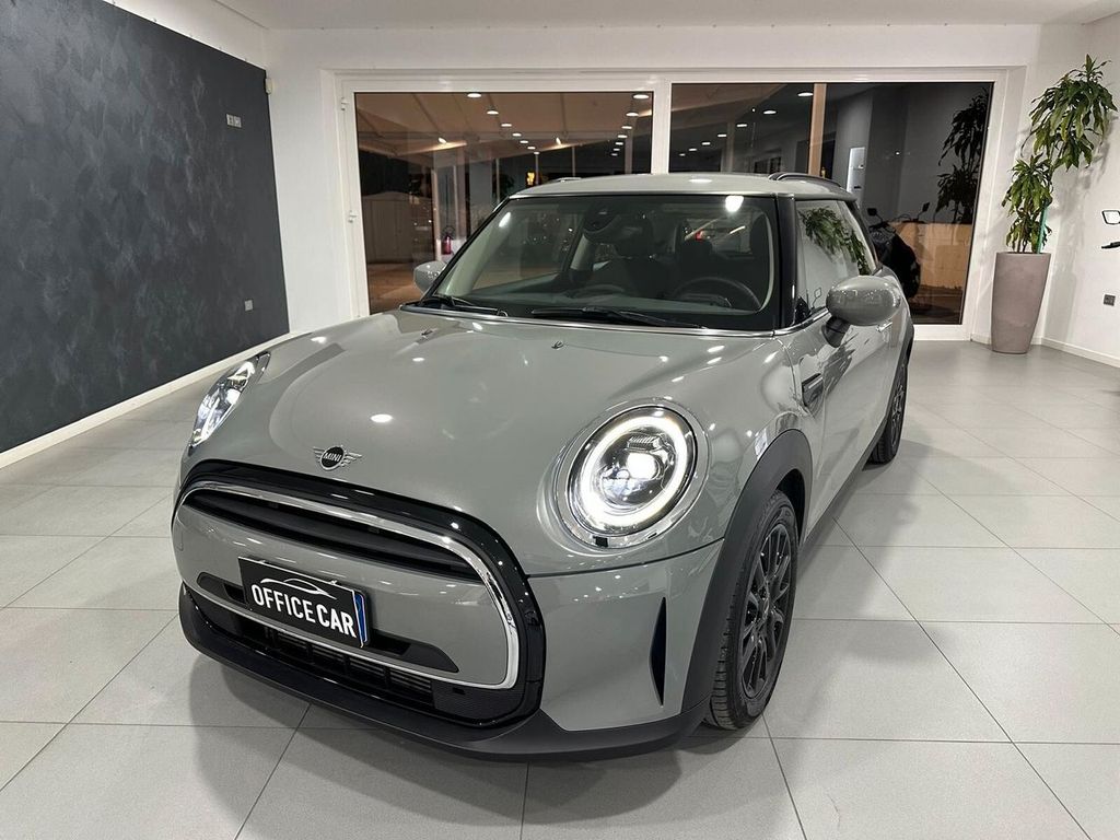 MINI Other 2022