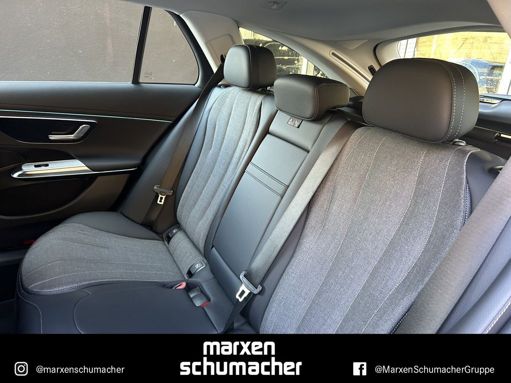 Mercedes-Benz E 300 2025