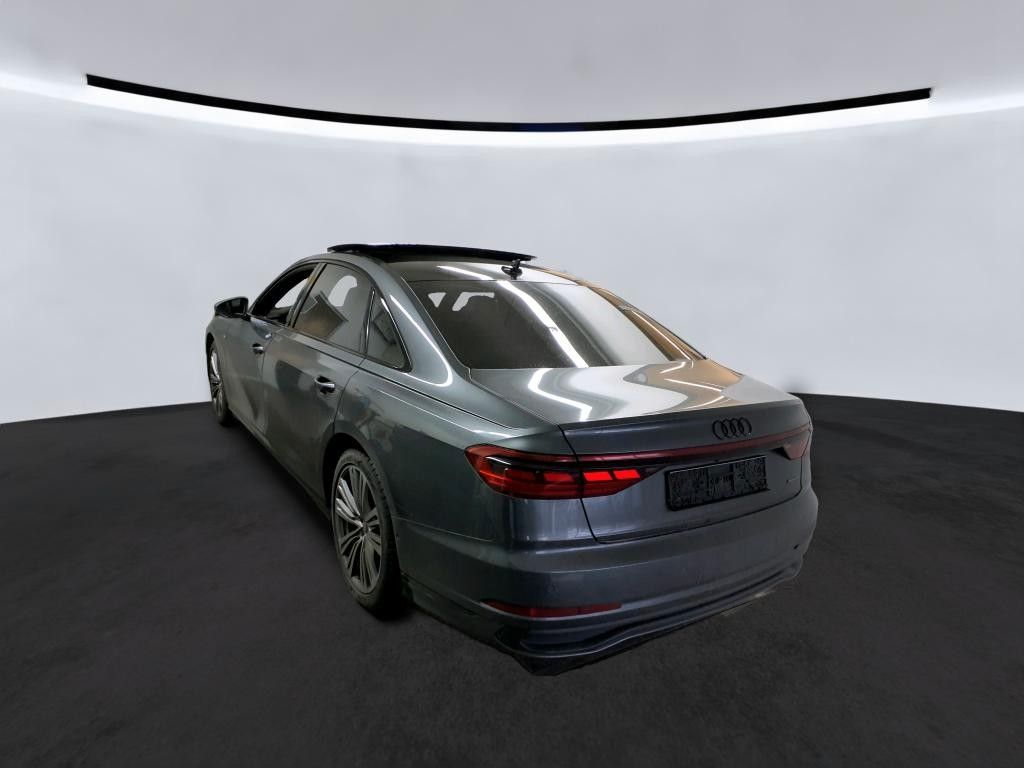 Audi A8 2022