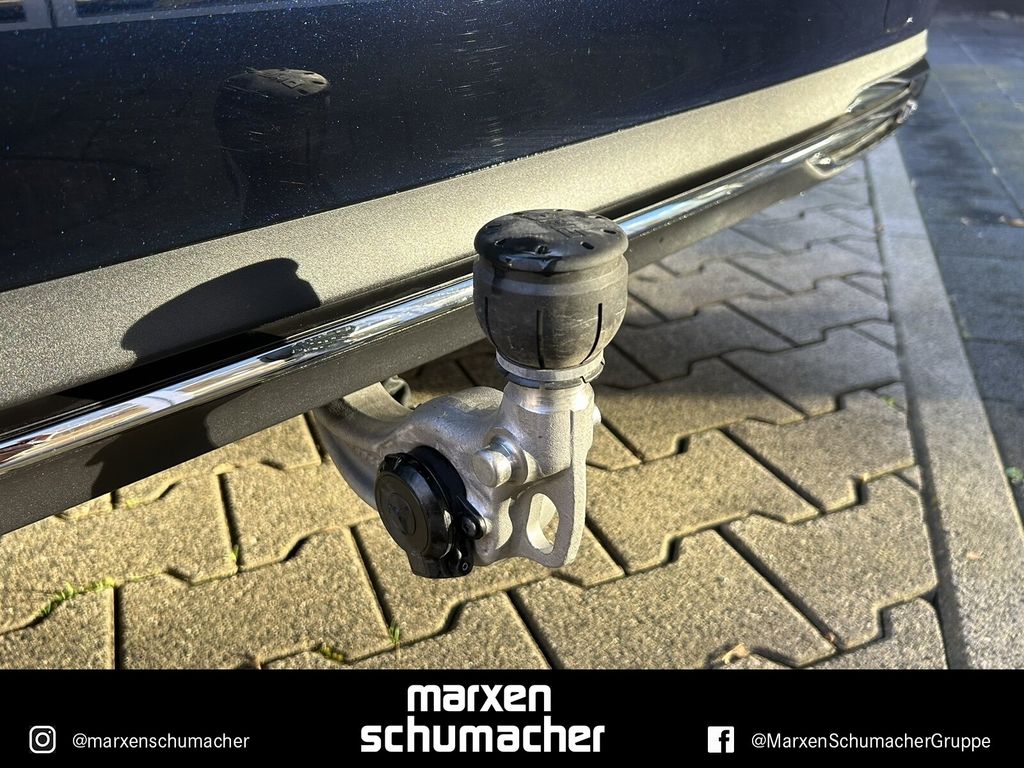 Mercedes-Benz E 300 2025