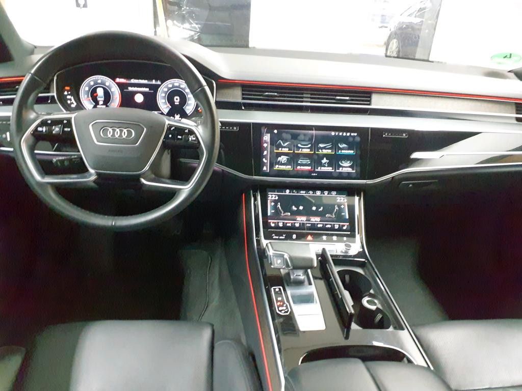 Audi A8 2022