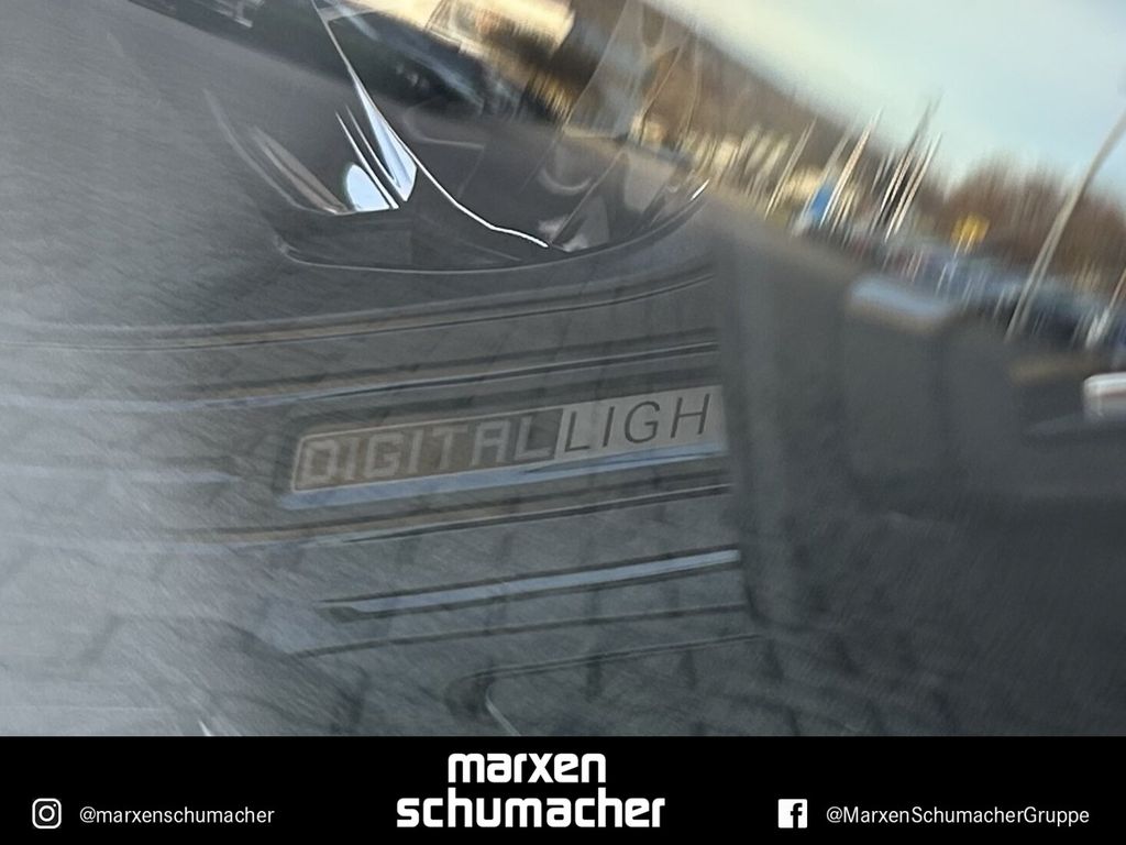 Mercedes-Benz E 300 2025