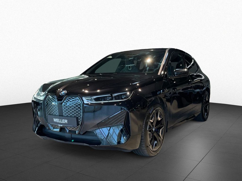 BMW iX 2023