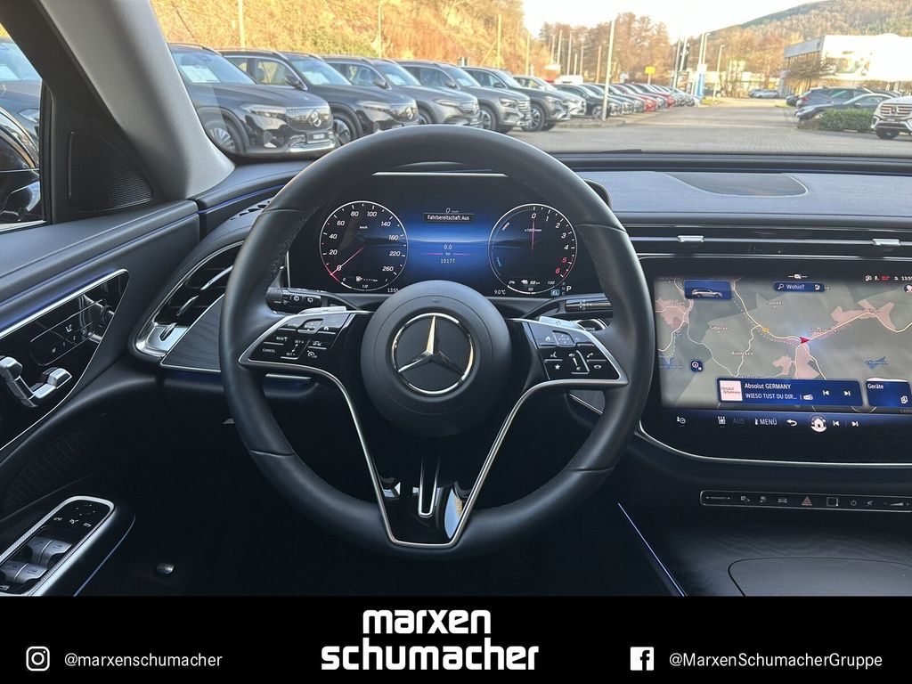 Mercedes-Benz E 300 2025