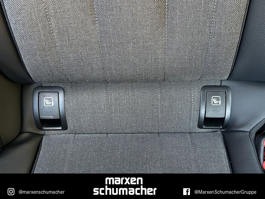 Mercedes-Benz E 300 2025