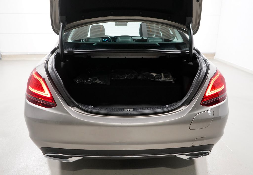 Mercedes-Benz C 300 2020