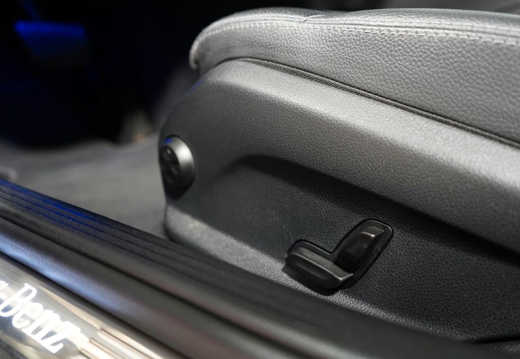 Mercedes-Benz C 300 2020