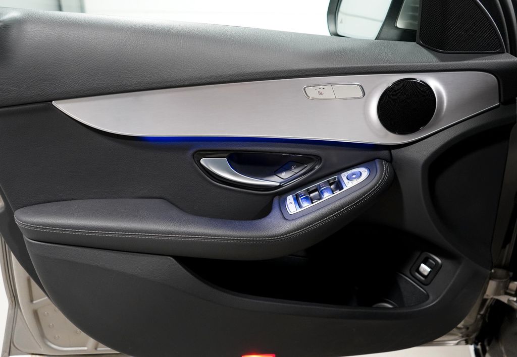 Mercedes-Benz C 300 2020