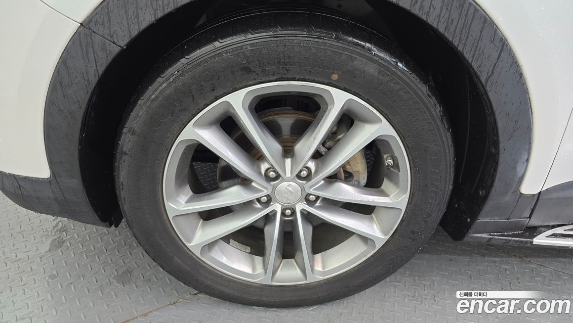 Hyundai Santafe 2016