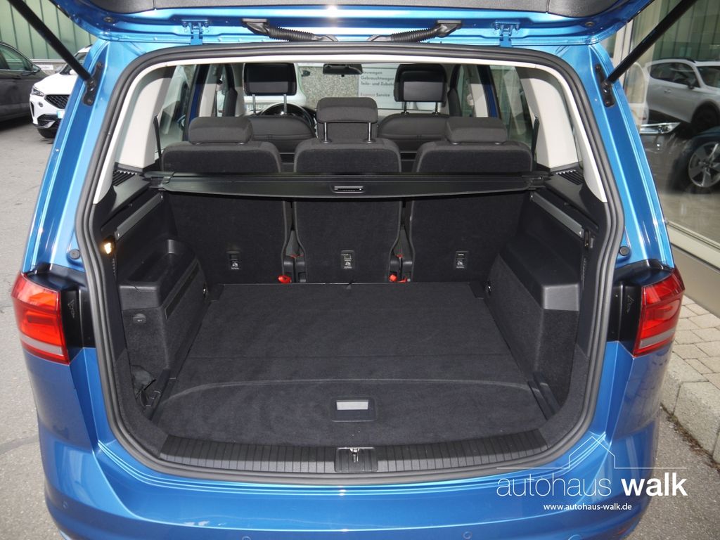 Volkswagen Touran 2021