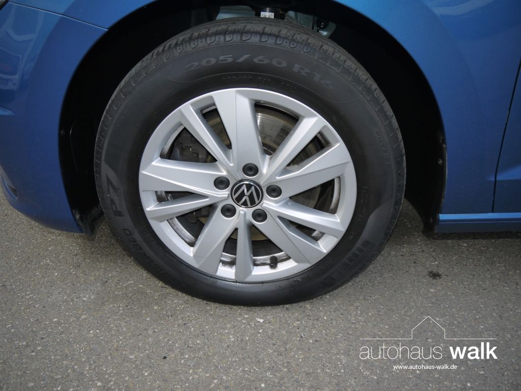 Volkswagen Touran 2021