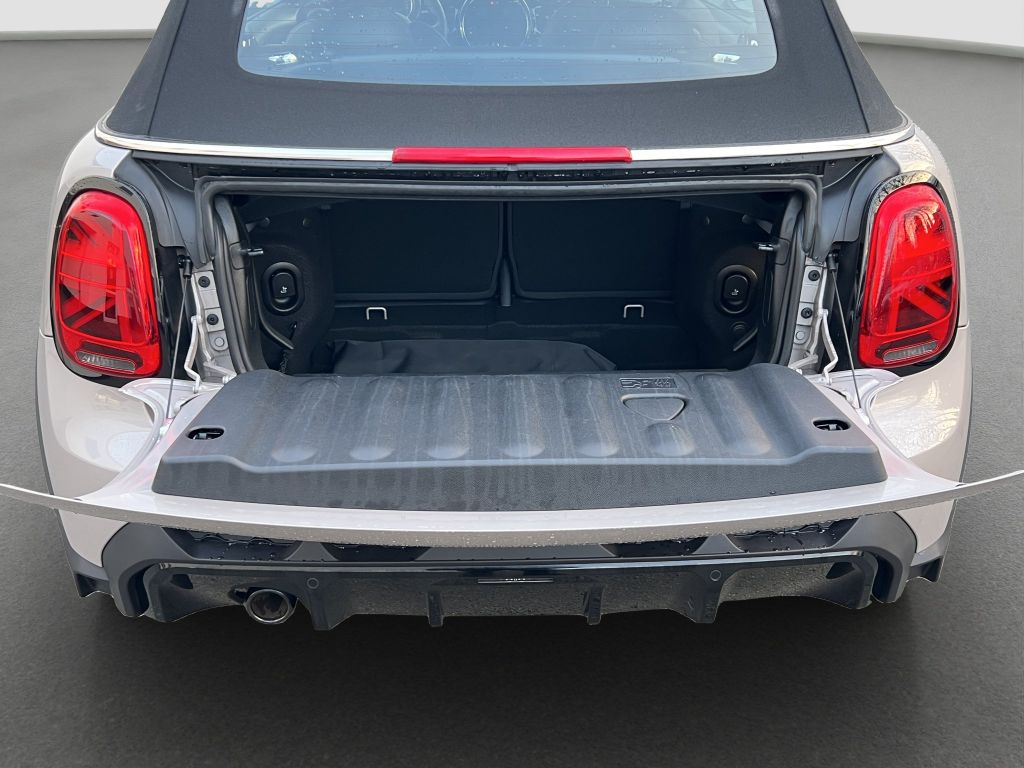 MINI Cooper Cabrio 2023