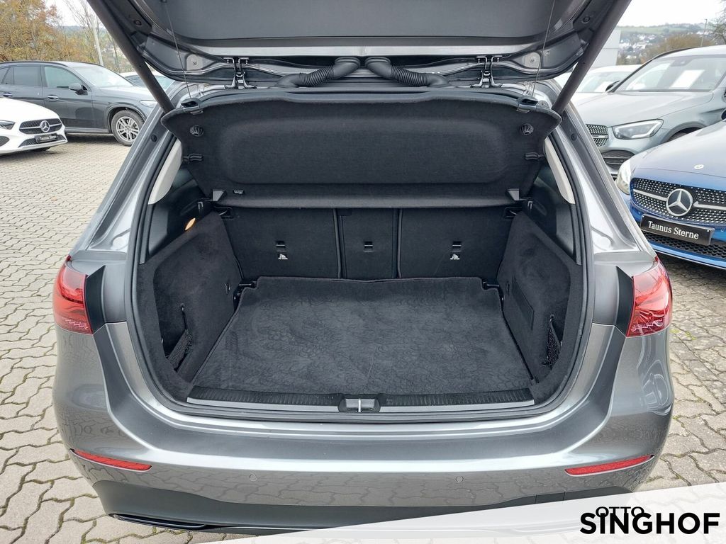 Mercedes-Benz B 220 2023