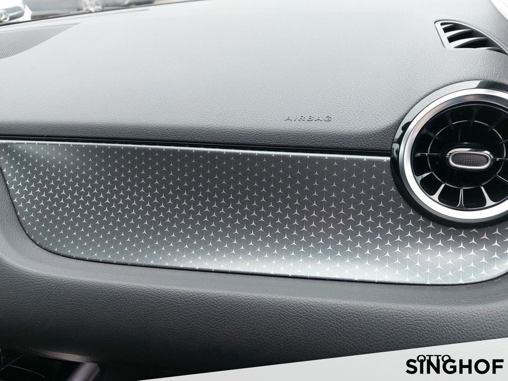 Mercedes-Benz B 220 2023