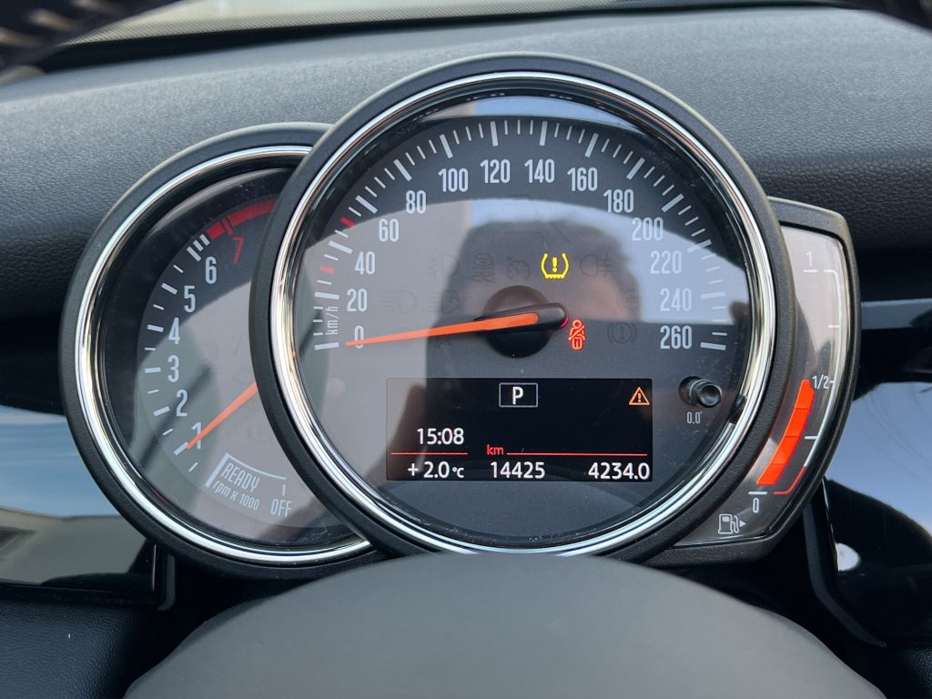 MINI Cooper Cabrio 2023