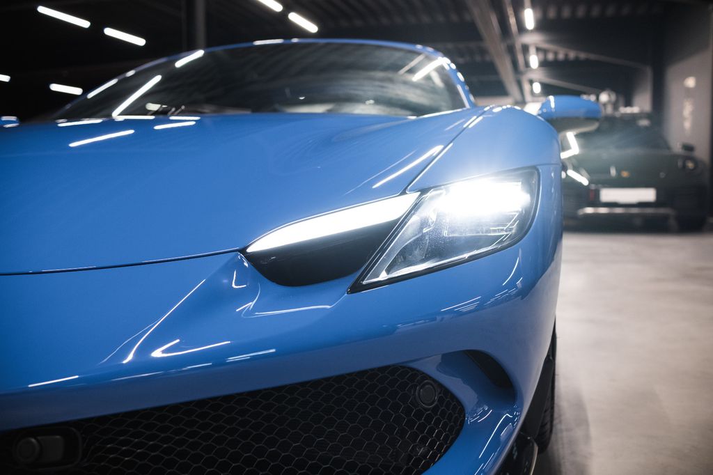 Ferrari 296 GTS 2025