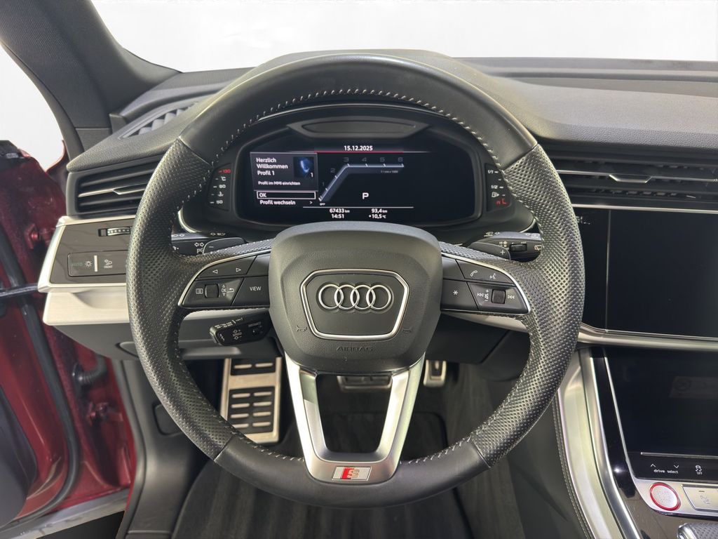Audi SQ8 2020