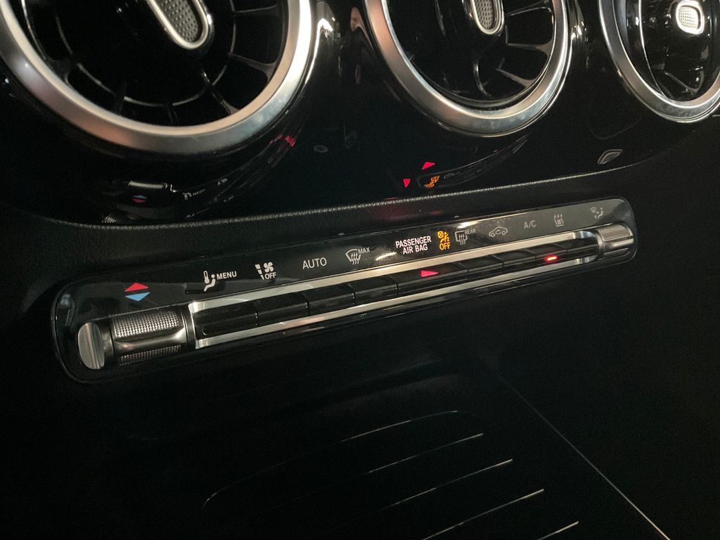 Mercedes-Benz B 250 2024