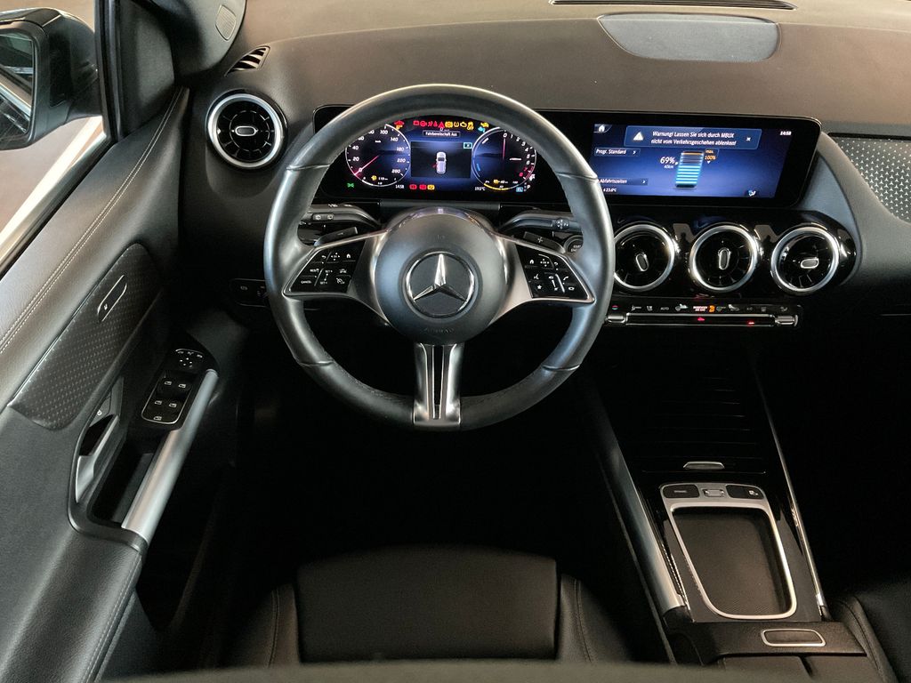 Mercedes-Benz B 250 2024