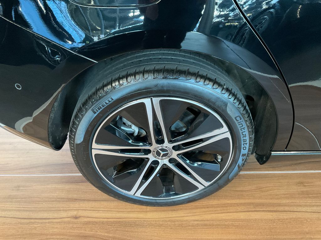 Mercedes-Benz B 250 2024